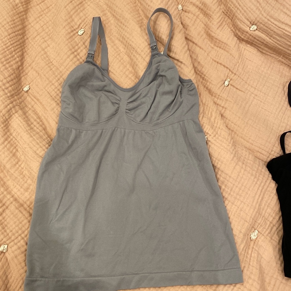 Nursing tank